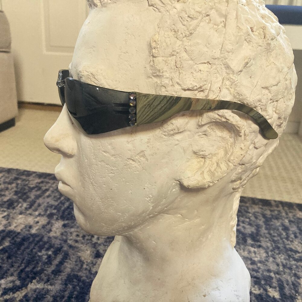 Sunglasses Camo Frame with Gray Lens with light gray Swarovski Crystal Accents